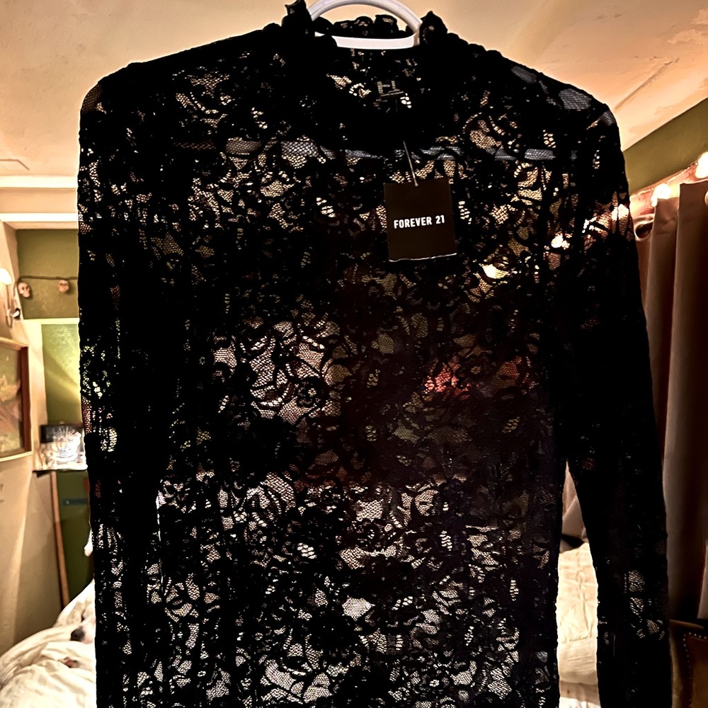 NWT Forever 21 black lace sheer long-sleeve blouse, with ruffled collar, size M